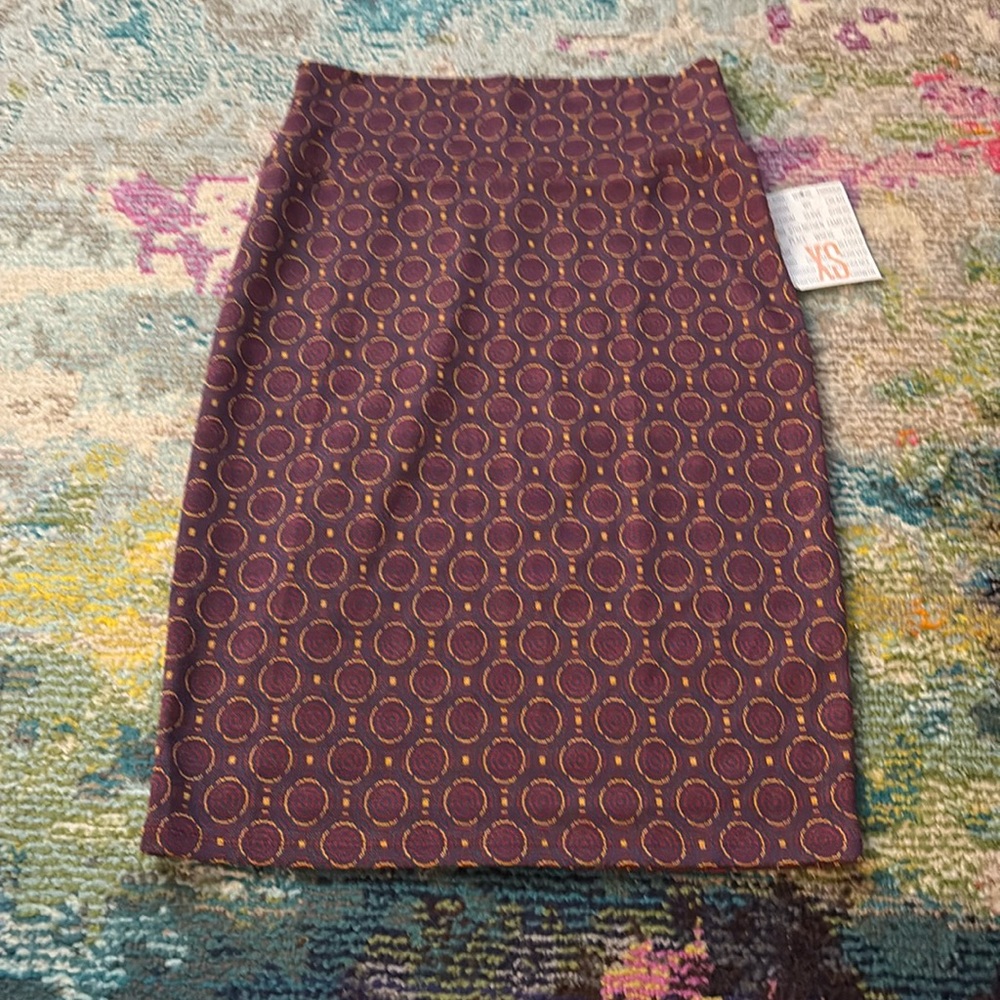 Pull-On Pencil Skirt